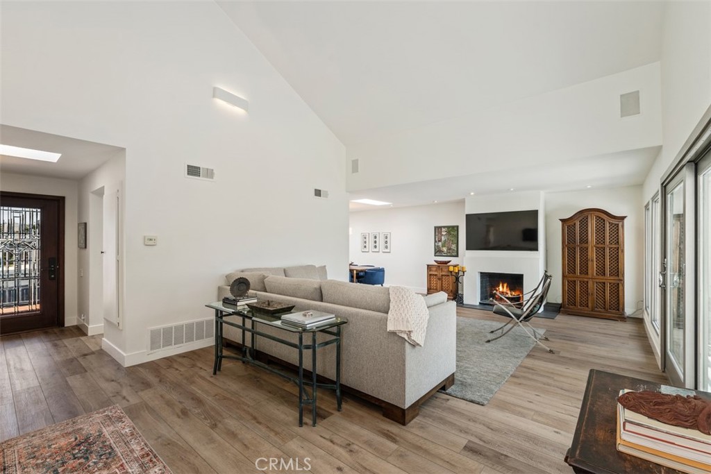 23862 Marmara Bay Property Photo 8
