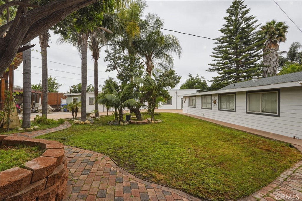 24092 Gemwood Drive Property Photo 5