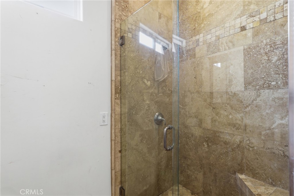 24092 Gemwood Drive Property Photo 12
