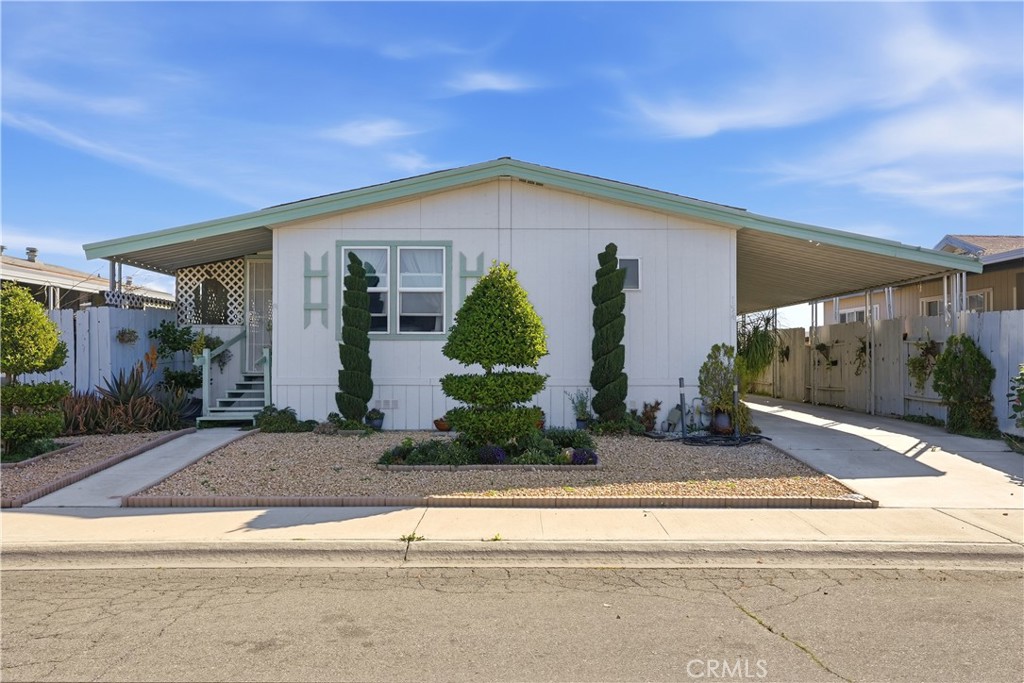 1301 Taft Highway 154 Property Photo 1