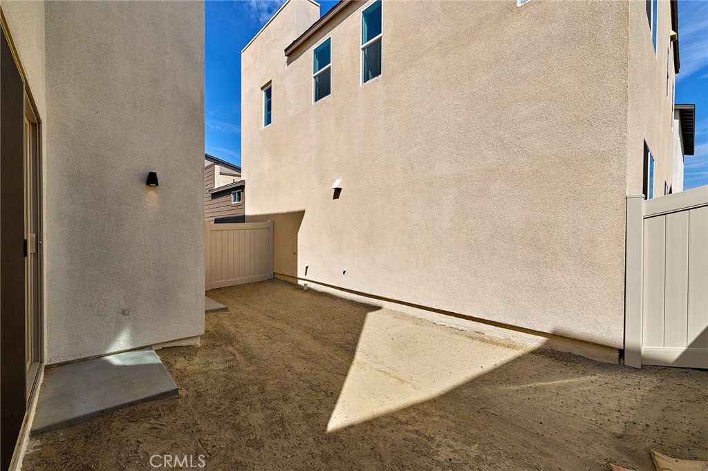 3431 East Moonstone Drive Property Photo 6