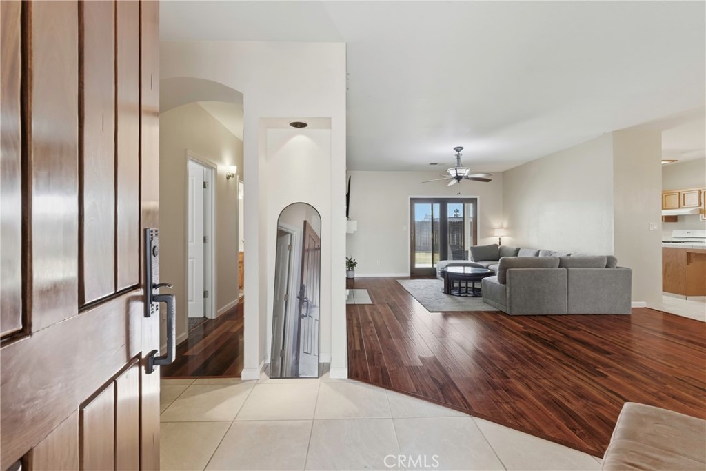 6510 Summer Breeze Property Photo 5