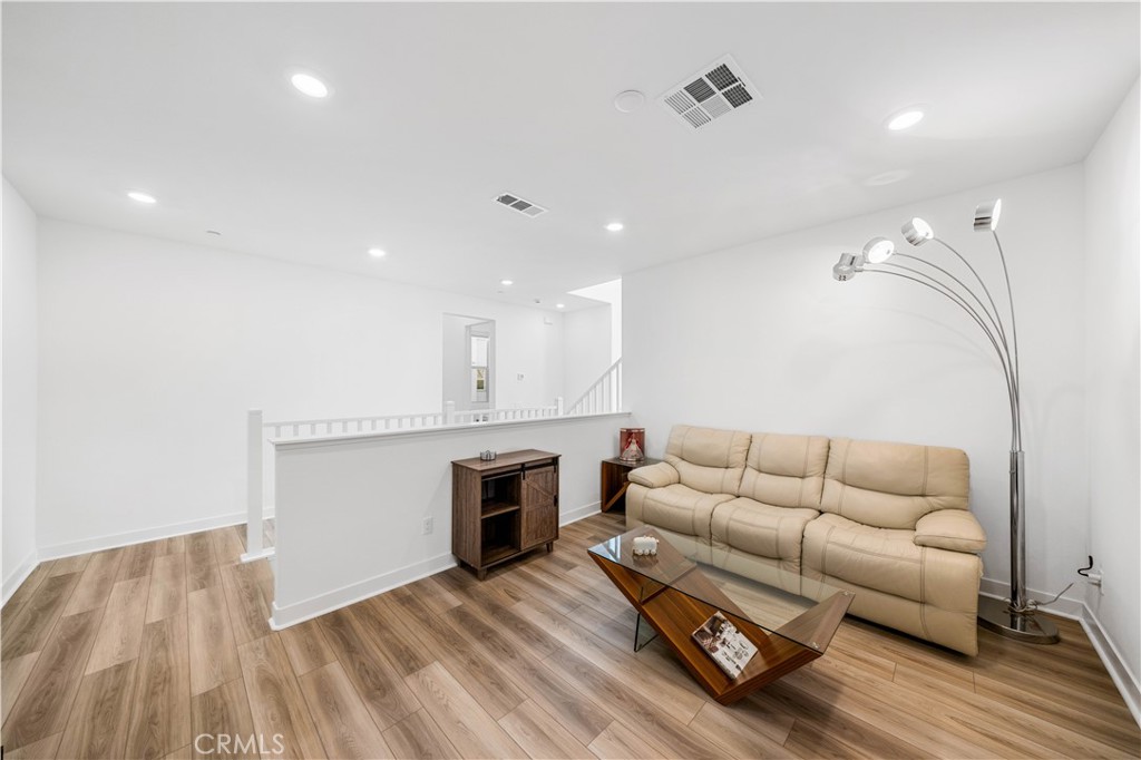 378 Mullberry Place Property Photo 17