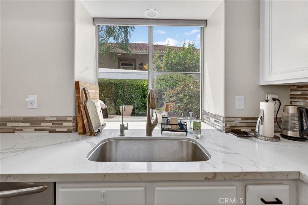 27831 Paseo Del Sol Property Photo 17