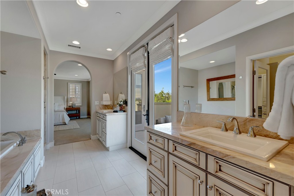 126 Long Fence Property Photo 18