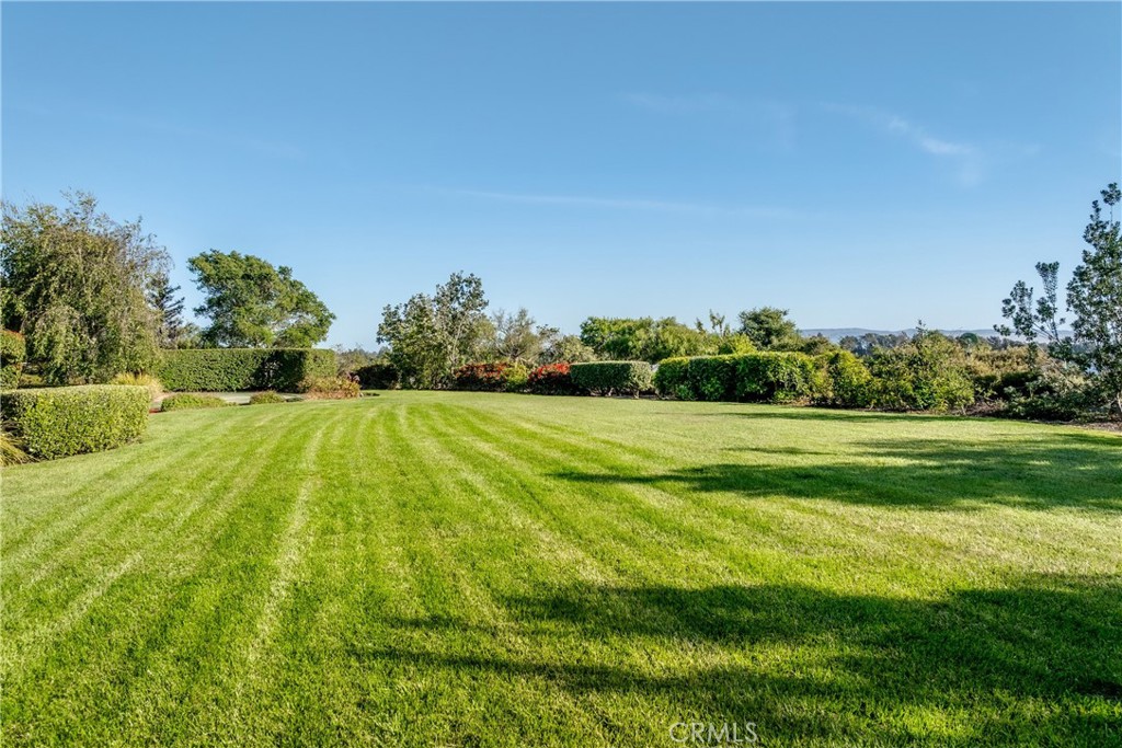 2075 Sea Oak Lane Property Photo 8