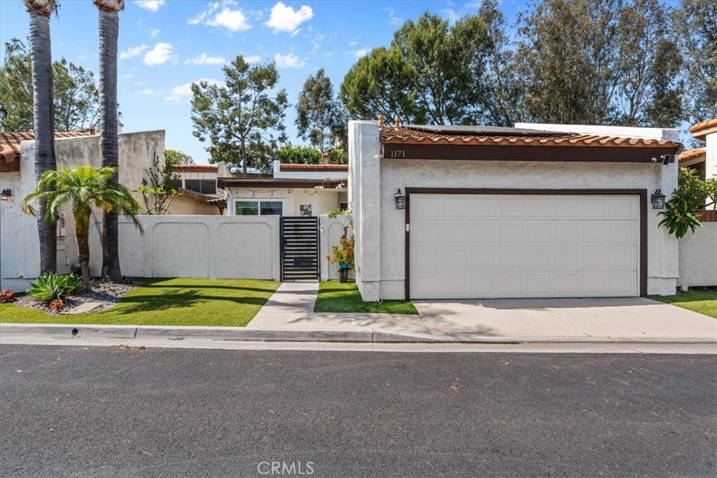 1171 Curie Property Photo 12