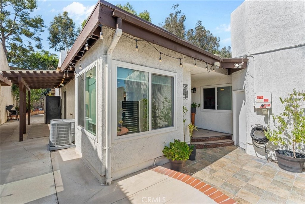 1171 Curie Property Photo 14