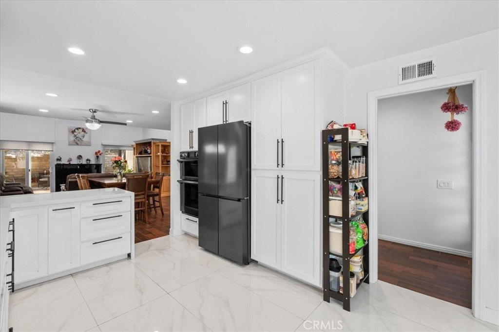 1171 Curie Property Photo 15