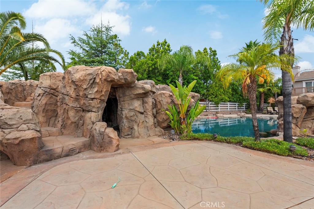 25763 Beth Property Photo 7