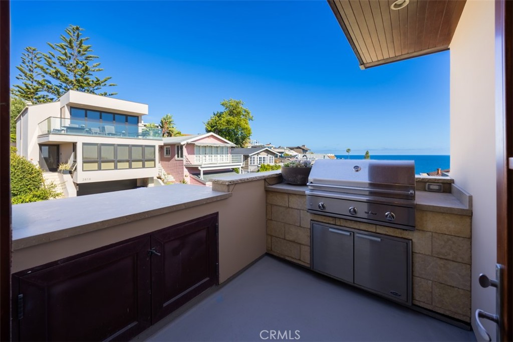 2615 Victoria Property Photo 18