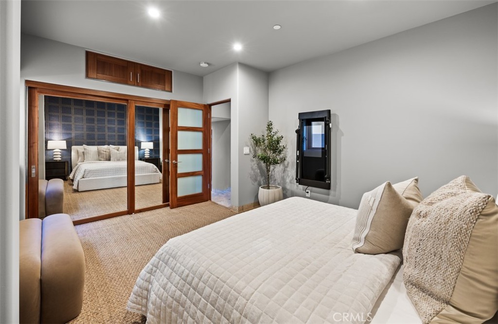 2615 Victoria Property Photo 41