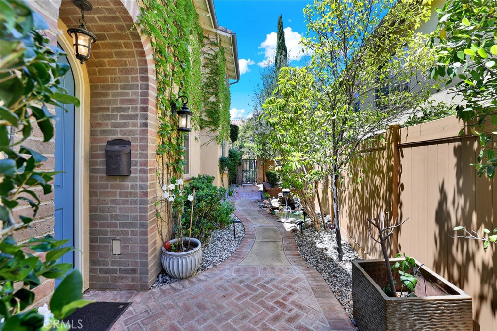 28339 Via Del Mar Property Photo 4