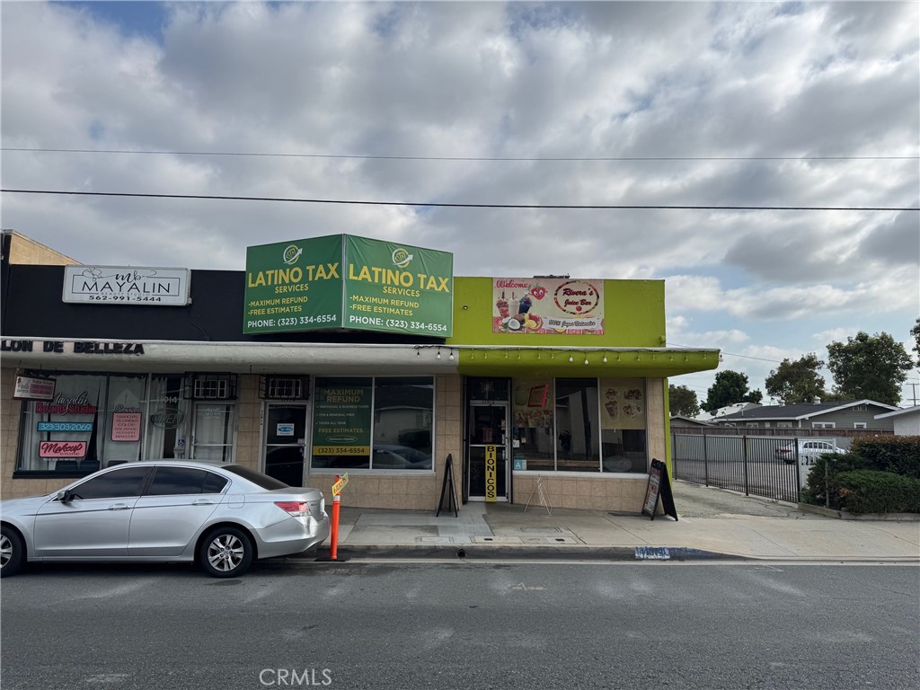 11912 Rosecrans Ave Property Photo 1