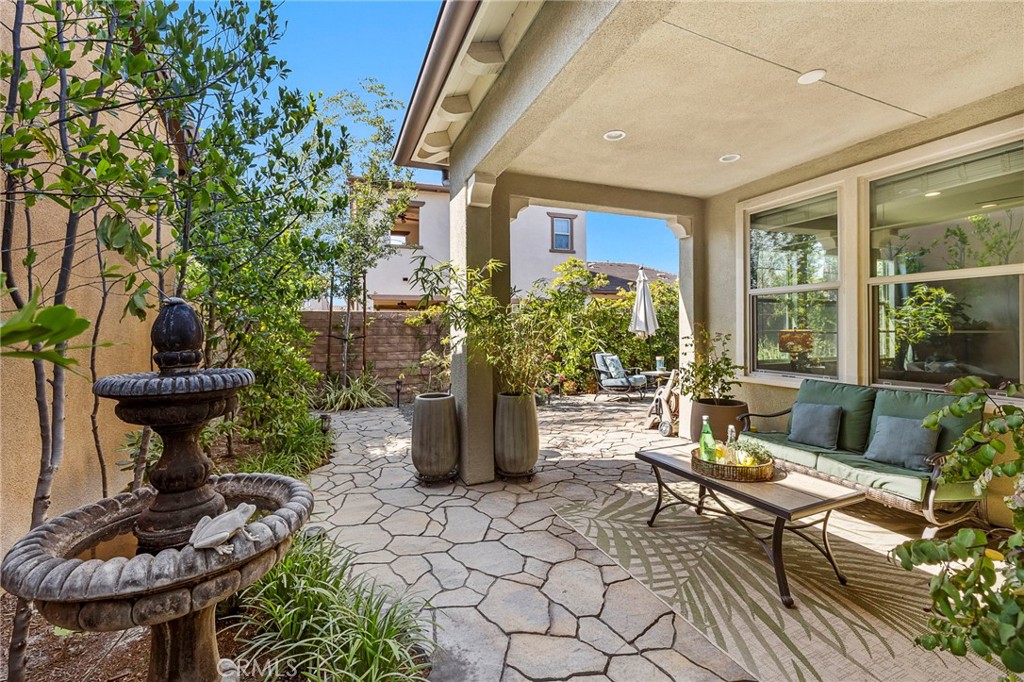 109 Cerrero Court Property Photo 27