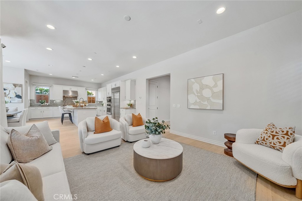 116 Cordial Property Photo 12