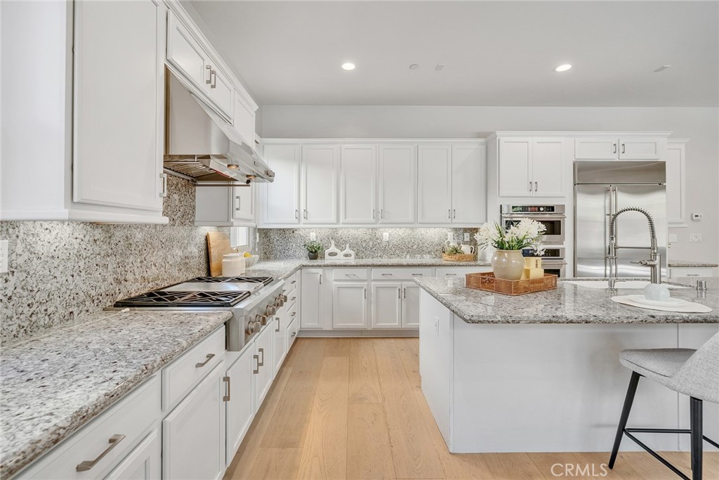 116 Cordial Property Photo 18