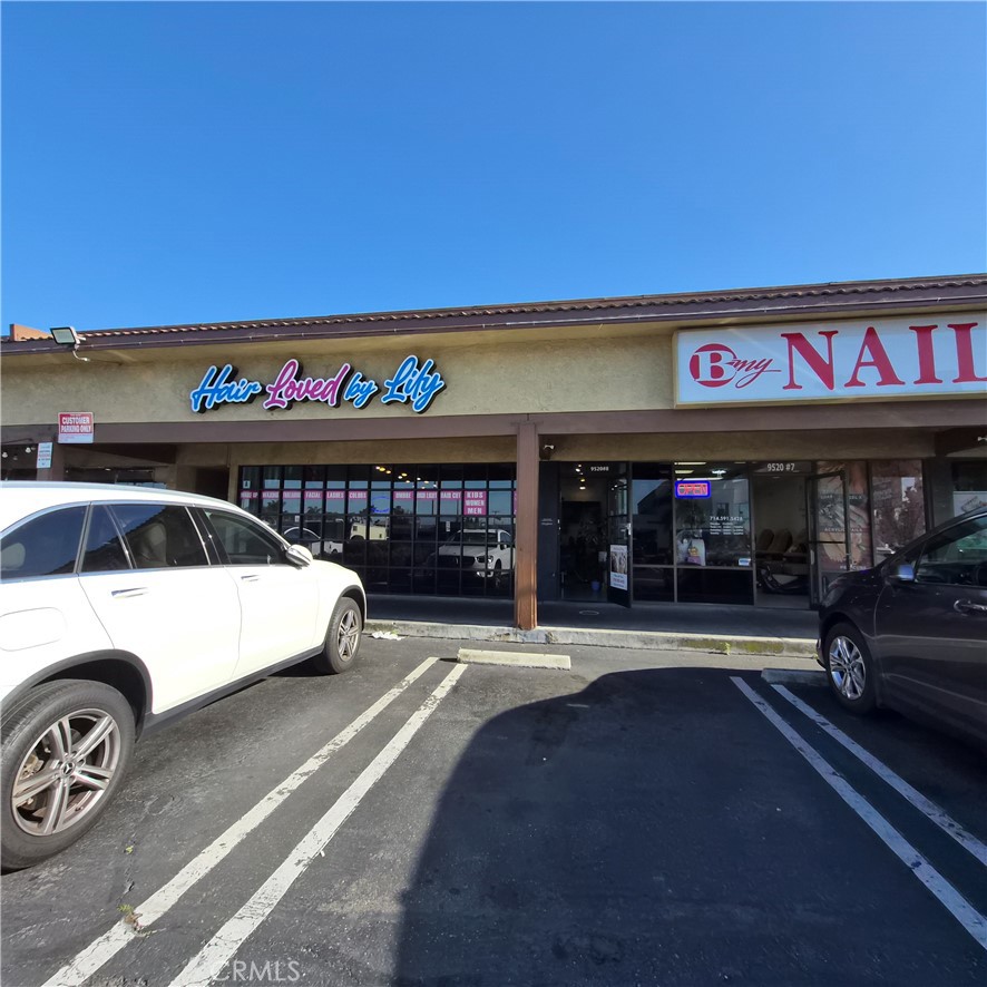 9520 Garden Grove 8 Property Photo 11