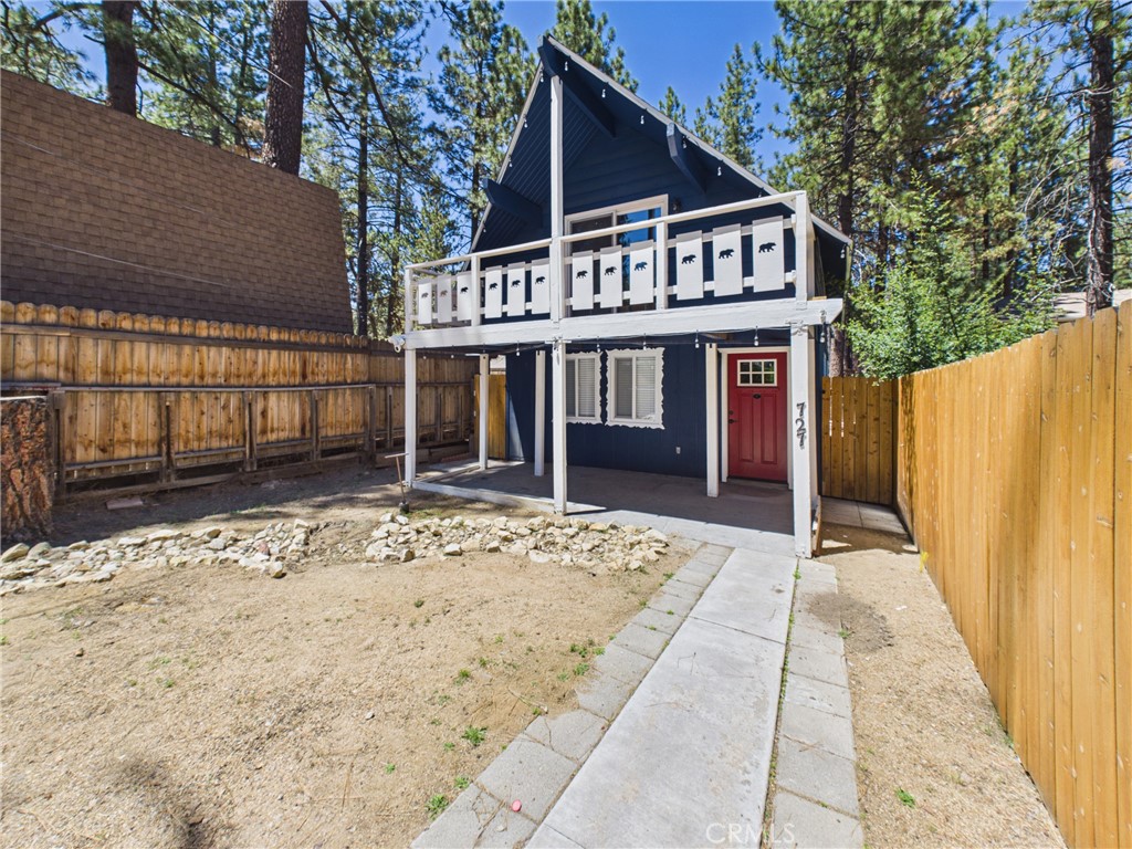 727 Elysian Boulevard Property Photo 3