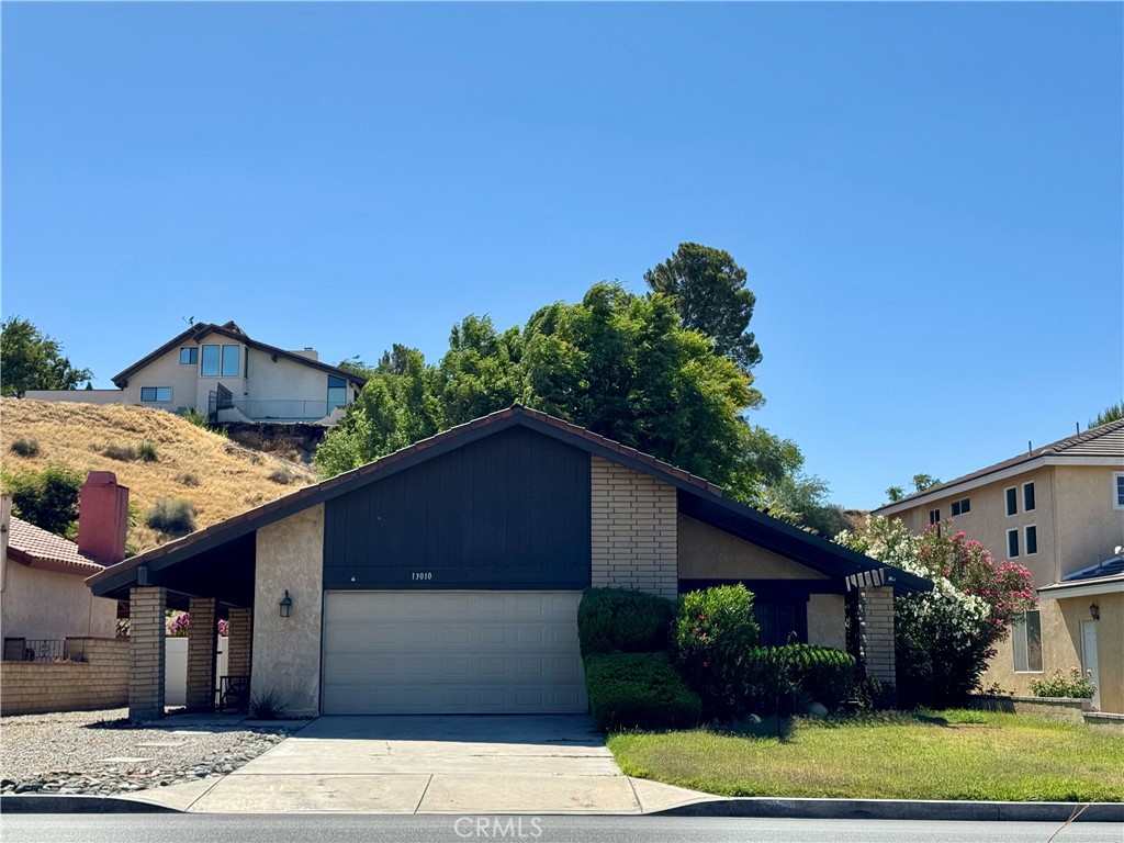 13010 Spring Valley Parkway Property Photo 1