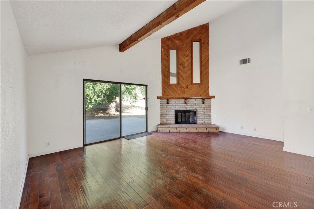 13010 Spring Valley Parkway Property Photo 9