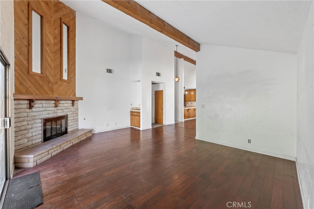 13010 Spring Valley Parkway Property Photo 10