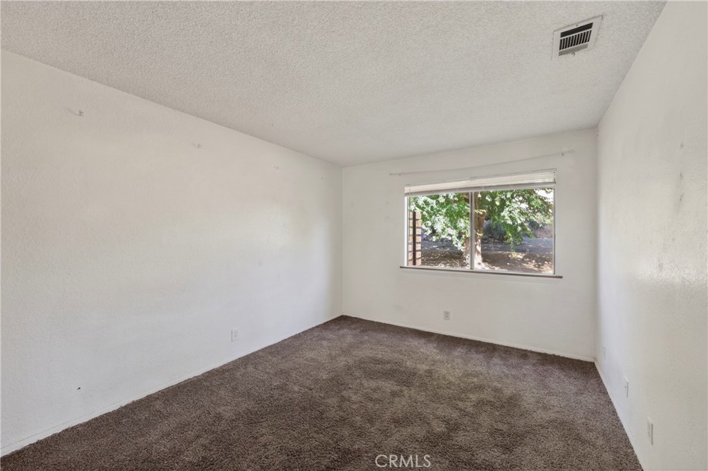13010 Spring Valley Parkway Property Photo 21