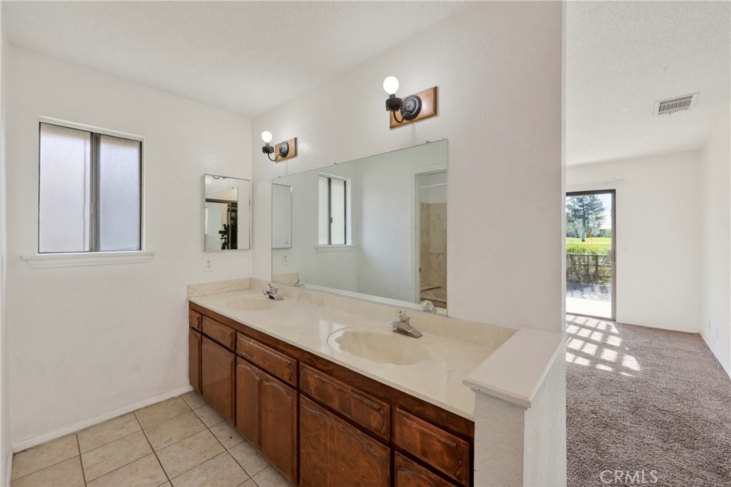 13010 Spring Valley Parkway Property Photo 25