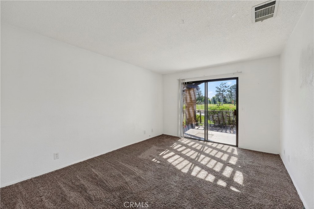 13010 Spring Valley Parkway Property Photo 28