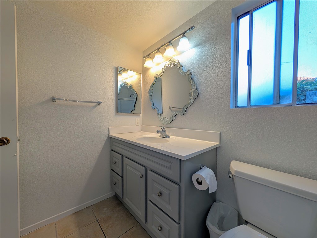 3299 Via Carrizo B Property Photo 5