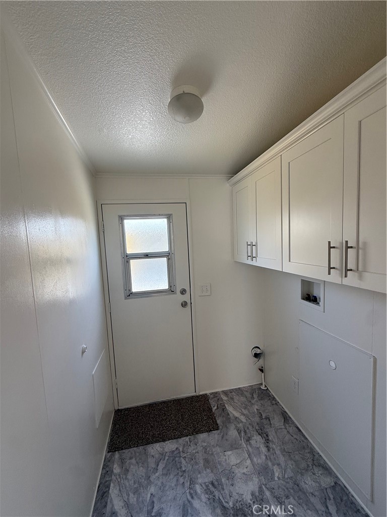327 W Wilson Street 96 Property Photo 11