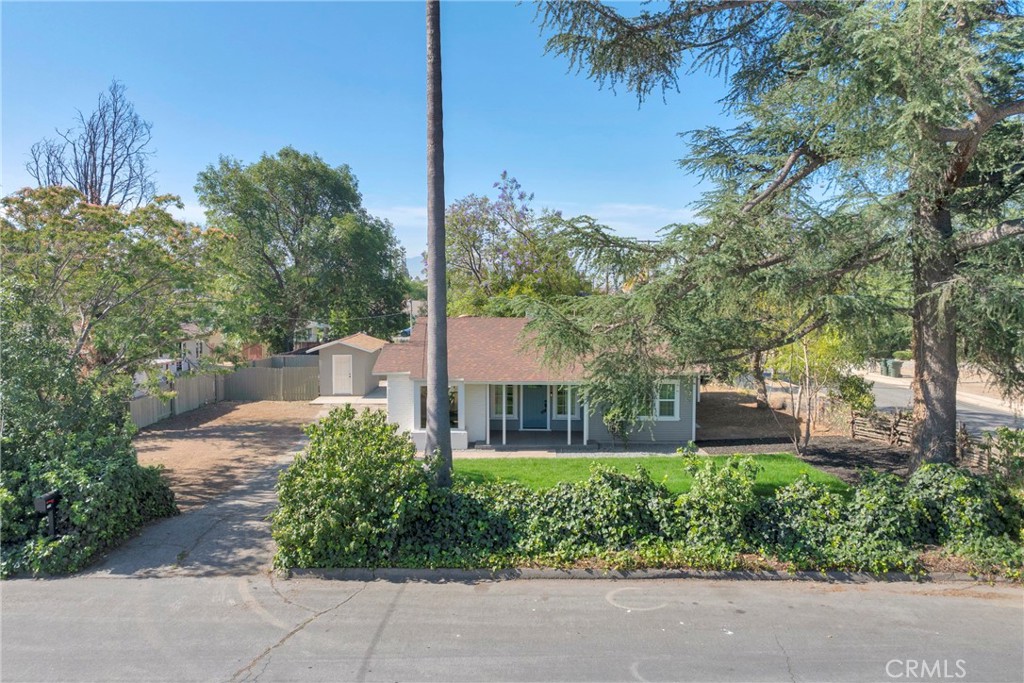 9309 Lomita Drive Property Photo 4