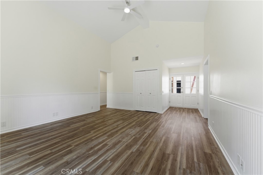 1806 Pepper Tree Court Property Photo 7