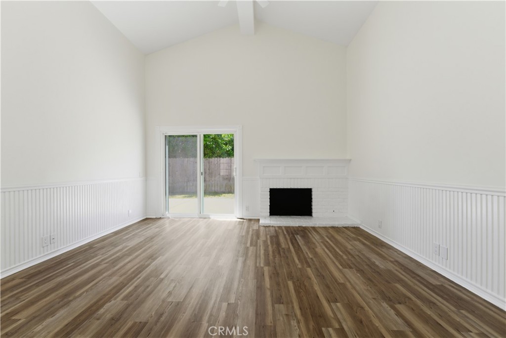 1806 Pepper Tree Court Property Photo 8