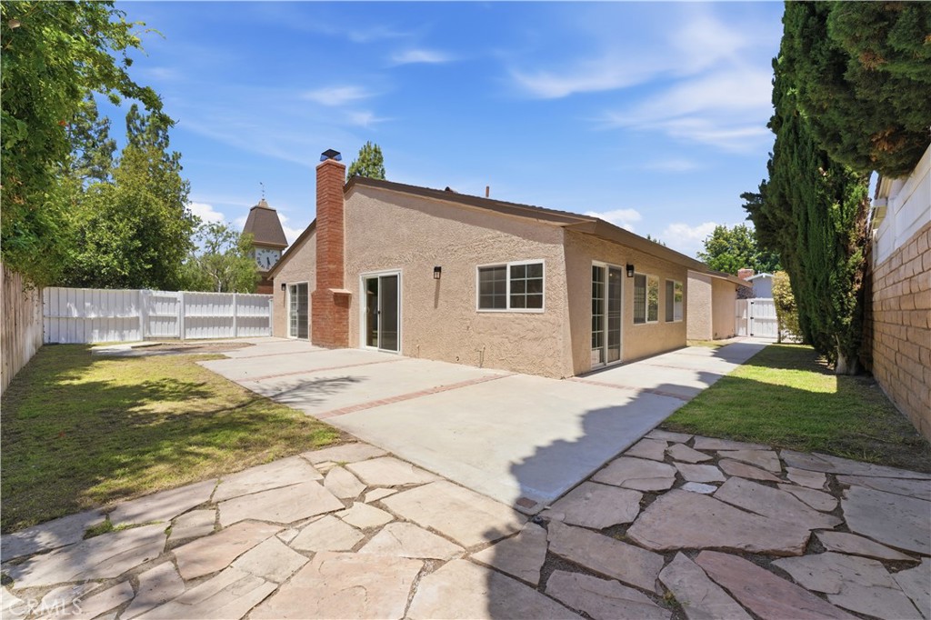 1806 Pepper Tree Court Property Photo 25