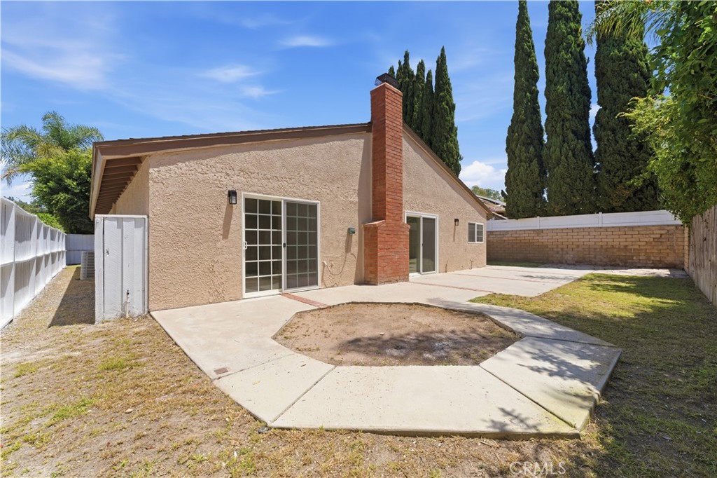 1806 Pepper Tree Court Property Photo 26