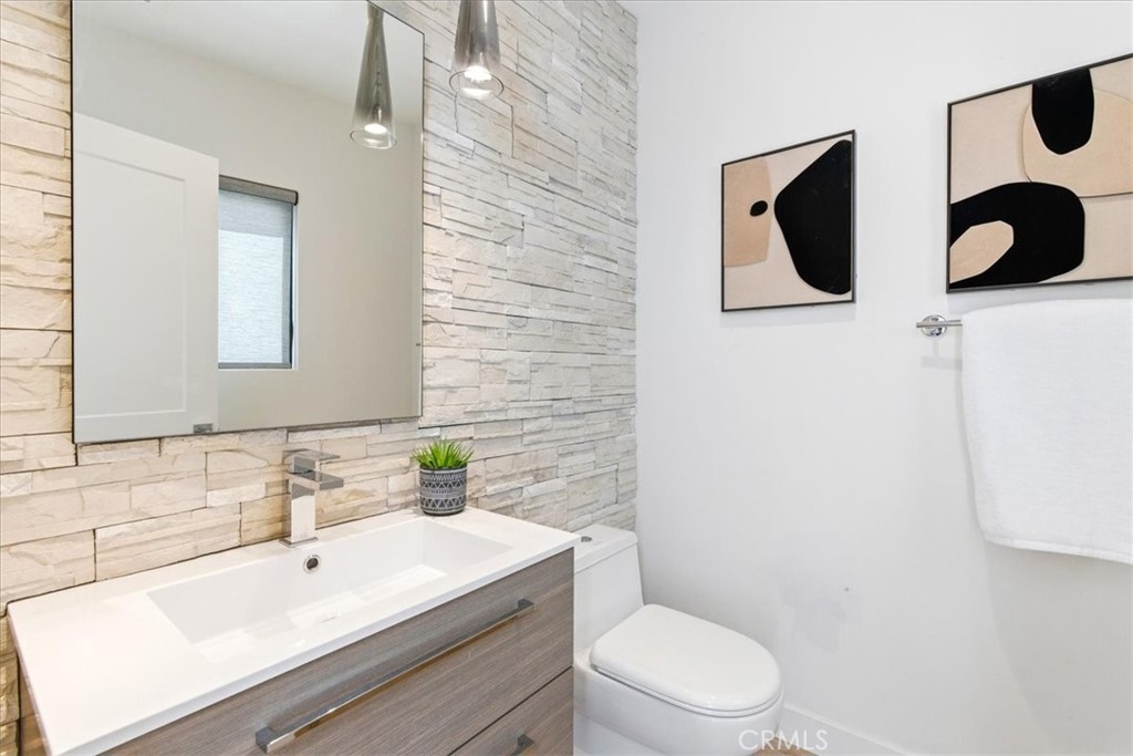 33871 Calle La Primavera Property Photo 17