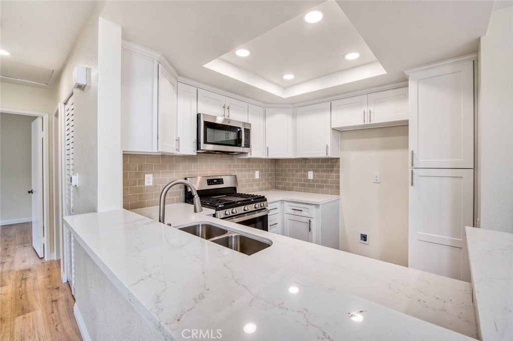 18948 Canyon Hill Property Photo 4