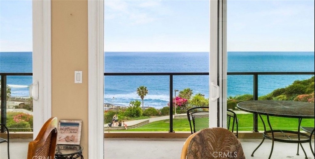 250 Avenida Lobeiro C Property Photo 4