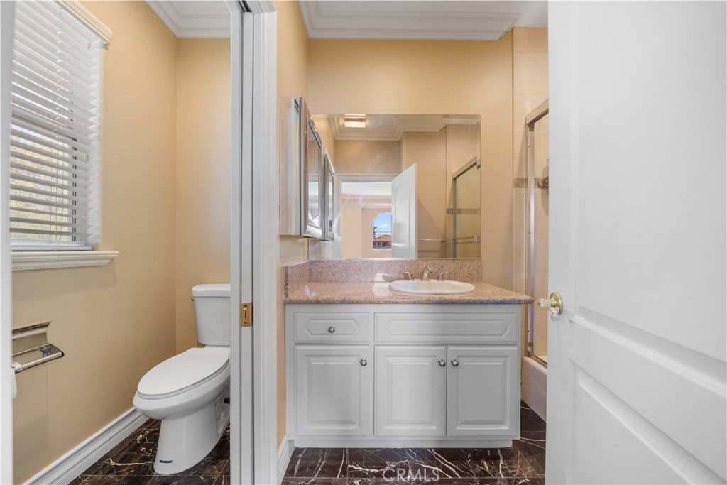 1104 E Camino Real Property Photo 34