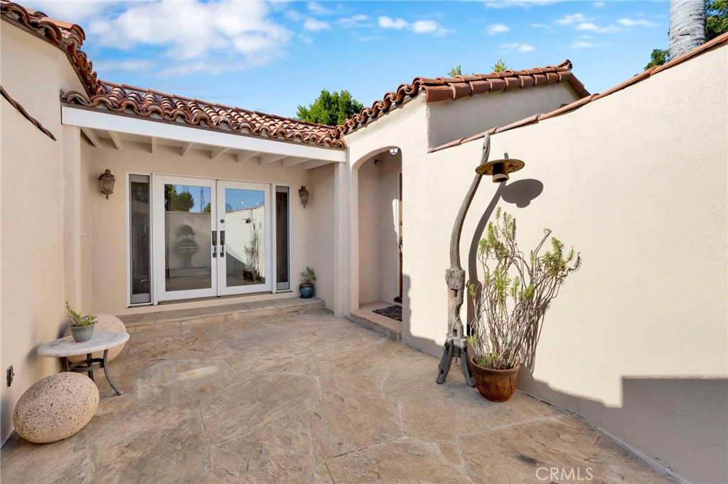 11301 Blix Property Photo 4