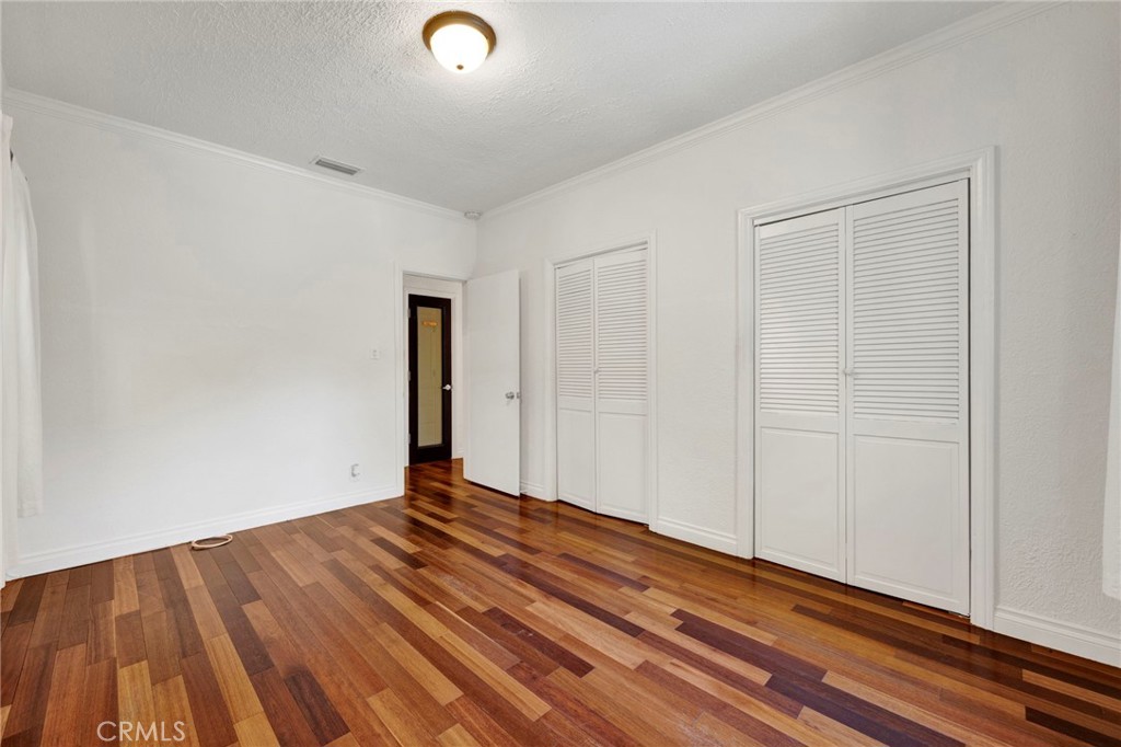 11301 Blix Property Photo 18