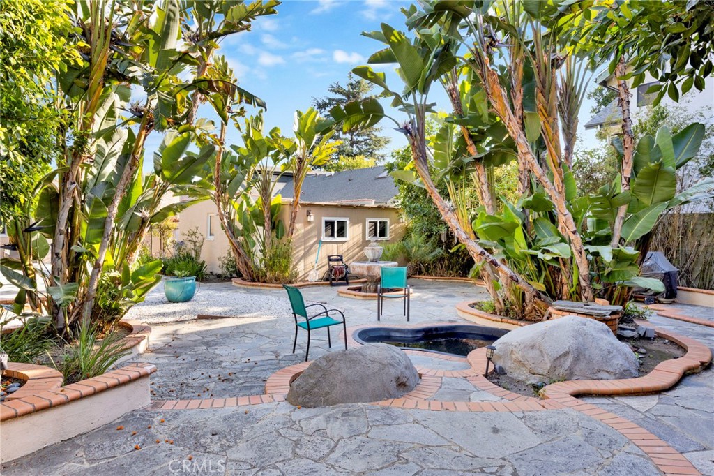 11301 Blix Property Photo 27