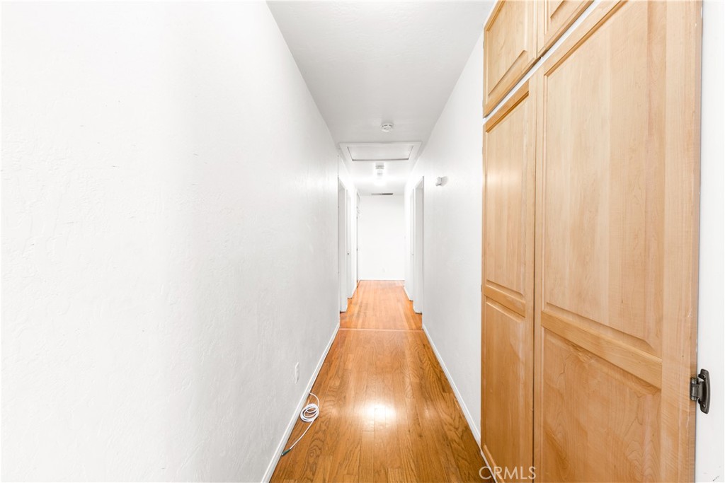 1231 E Mayfair Avenue Property Photo 16