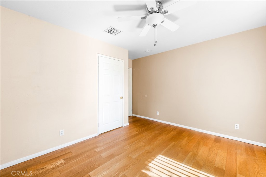 1231 E Mayfair Avenue Property Photo 26