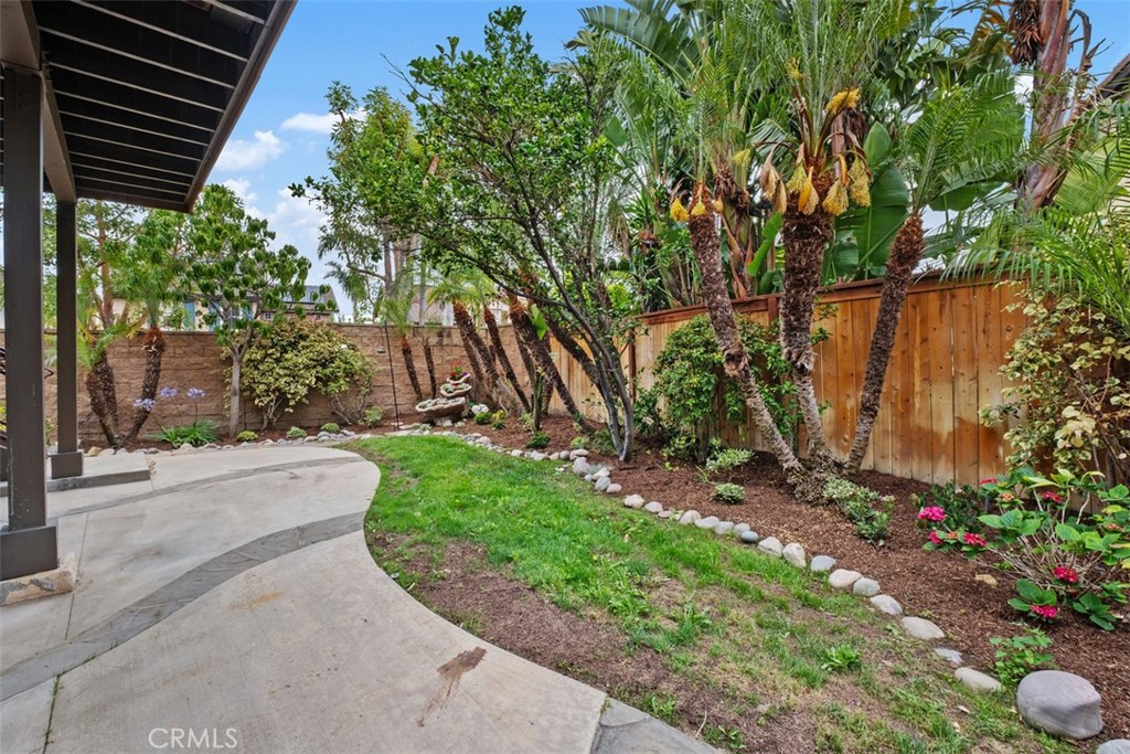 2302 N Chelsey Ct Property Photo 27