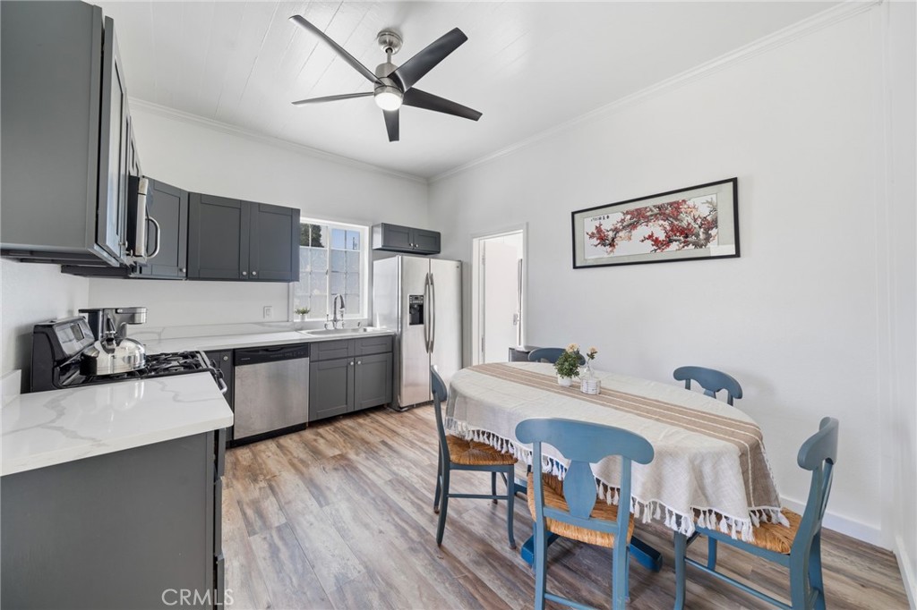 1403 B Property Photo 8