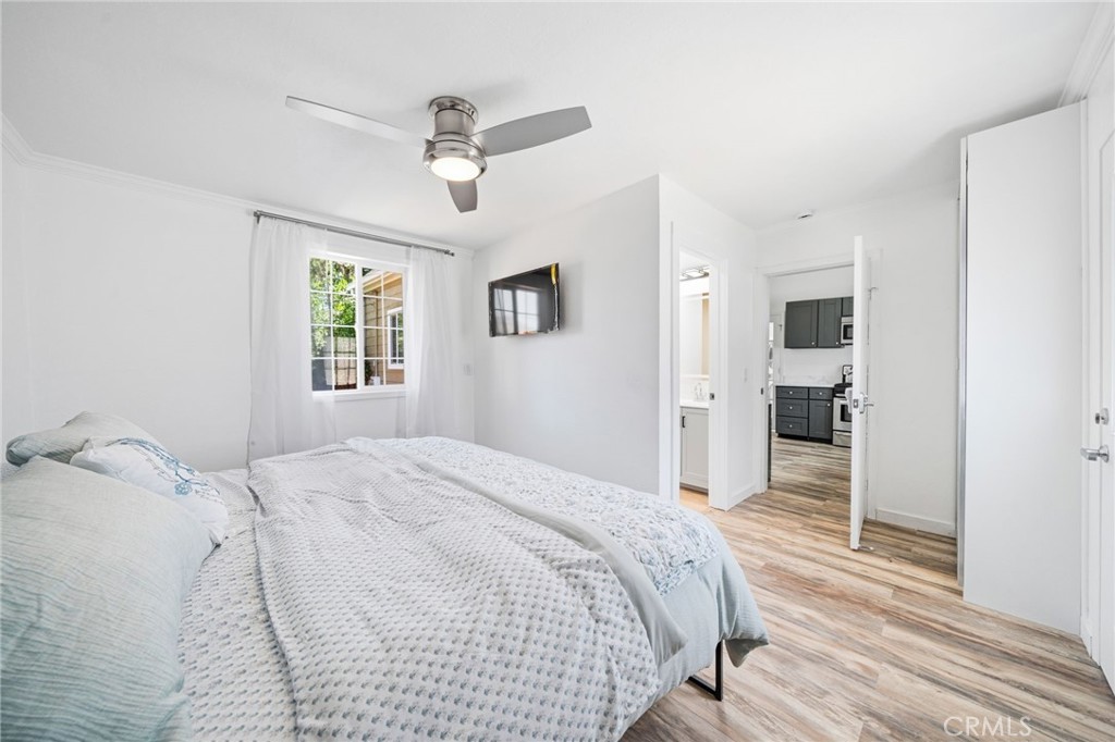 1403 B Property Photo 21