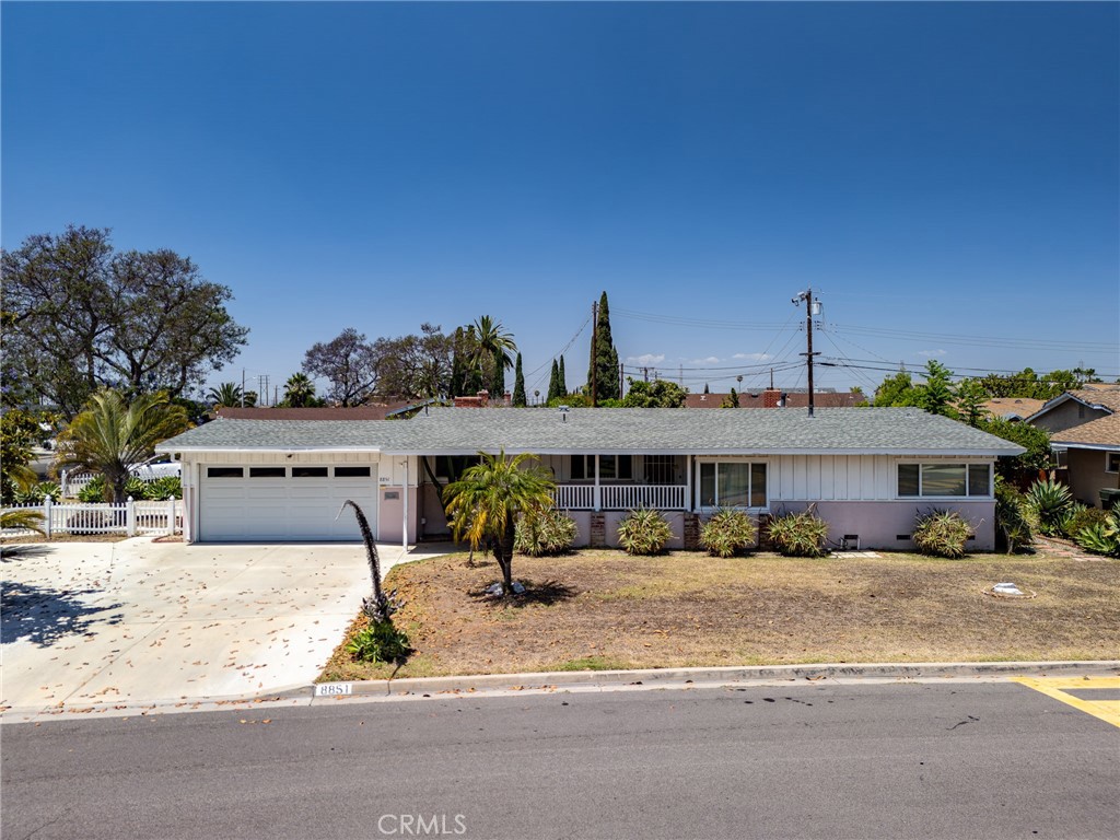 8851 La Grand Avenue Property Photo 10