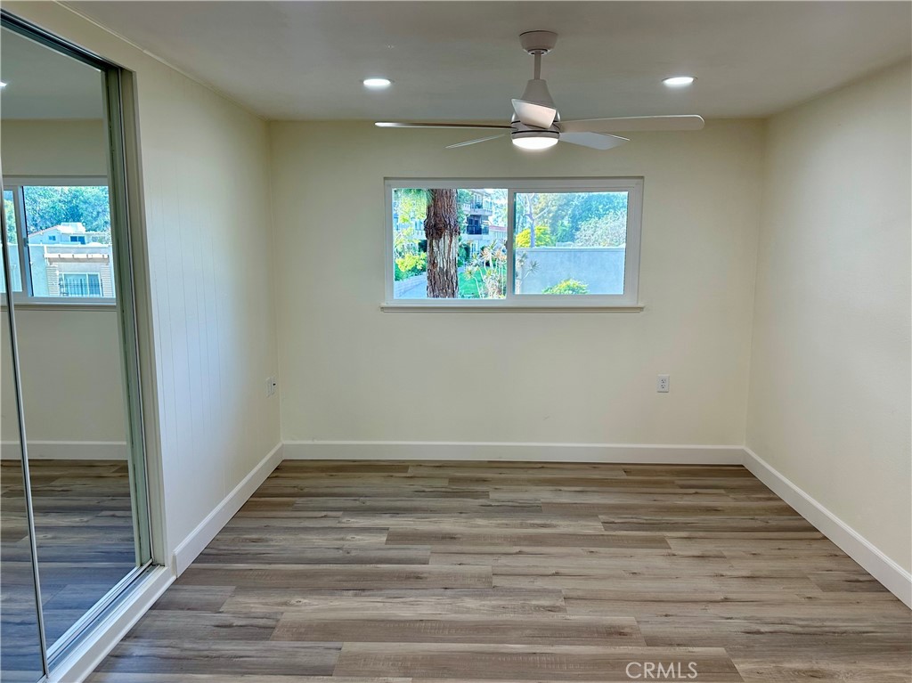 2277 Via Mariposa W B Property Photo 10